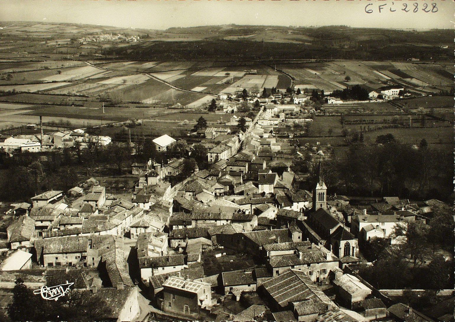 Prissé. Vue panoramique aérienne.