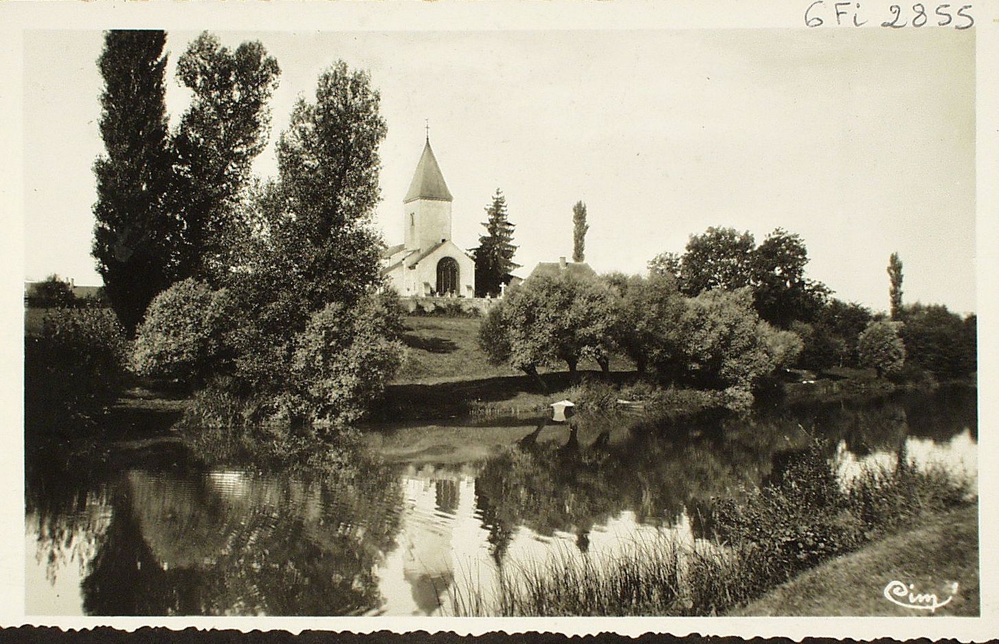 Ratenelle. Les bords de la Seille. Pêche renommée. L'église.