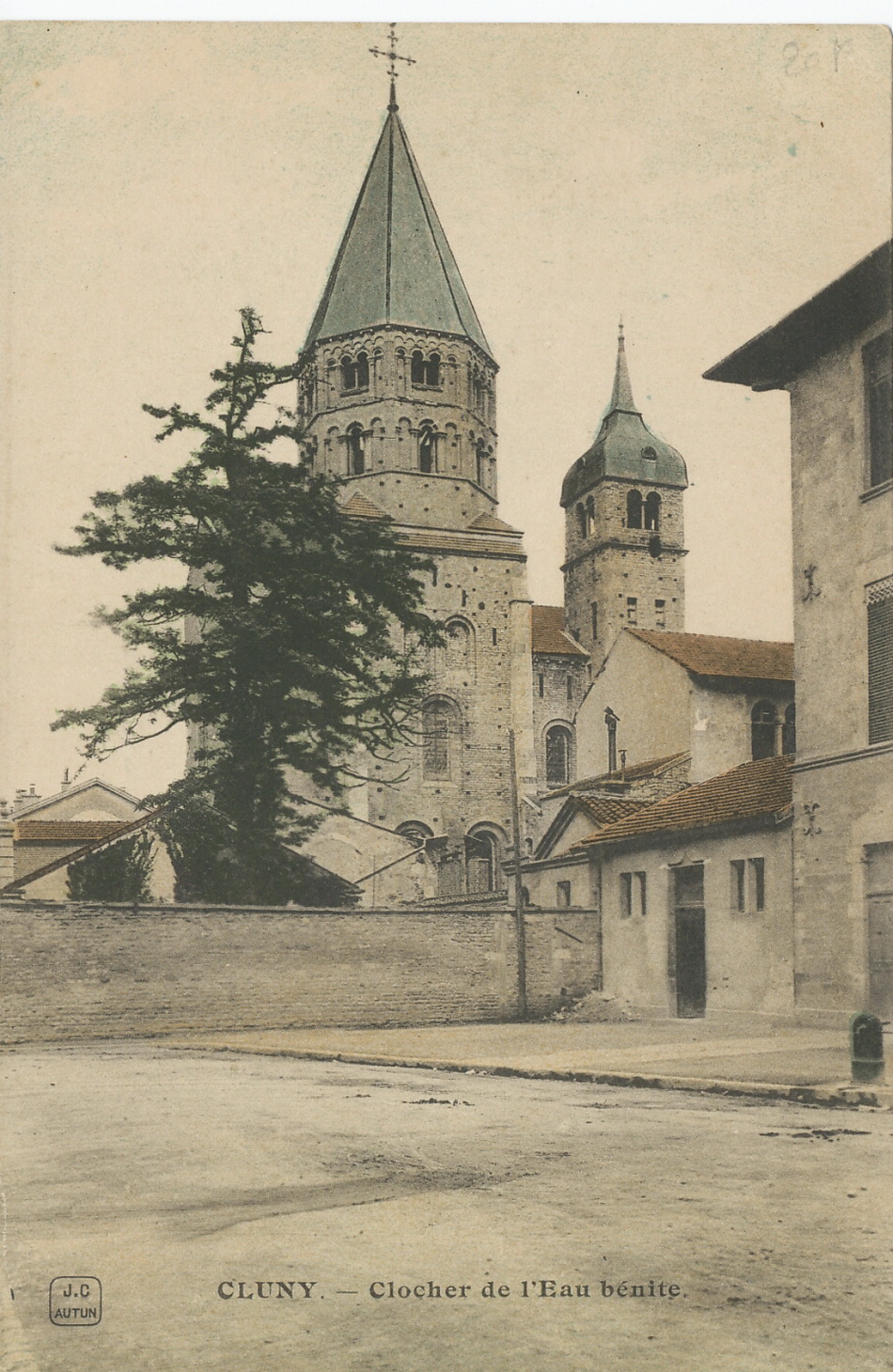 Cluny. Clocher de l'Eau Bénite.