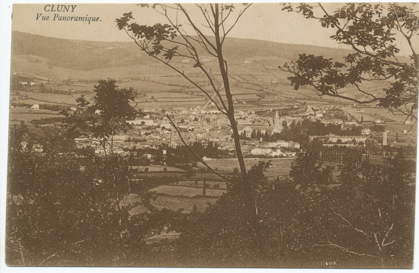 Cluny. Vue panoramique.