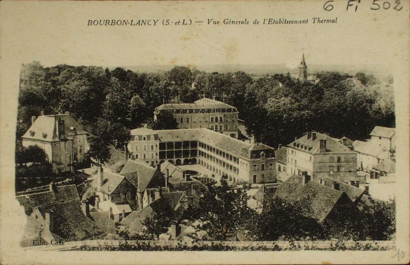 Bourbon-Lancy. Vue générale de l'établissement thermal.