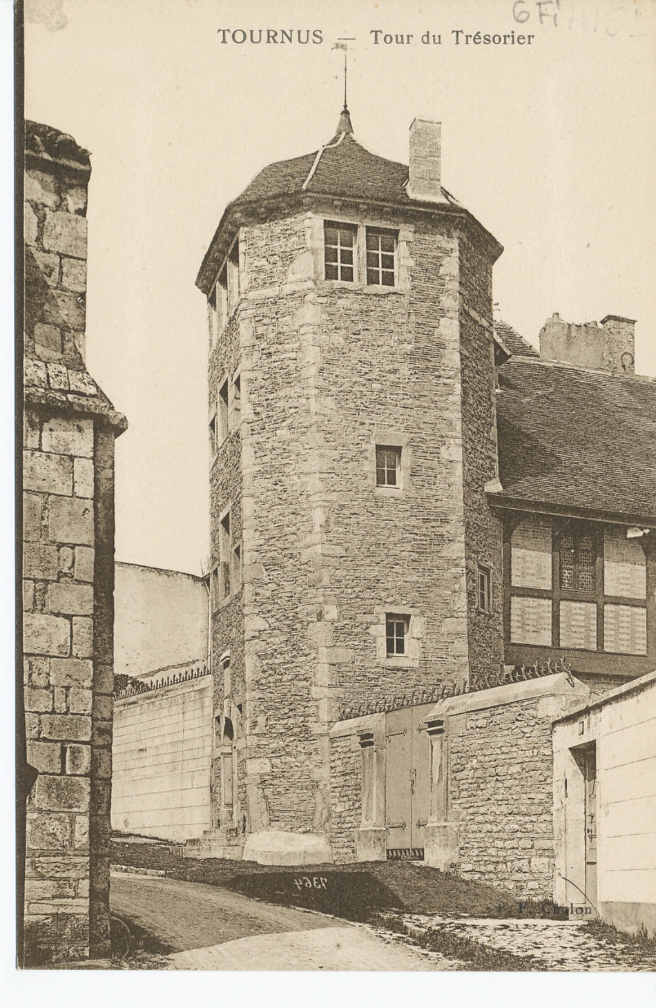Tournus. Tour du Trésorier.