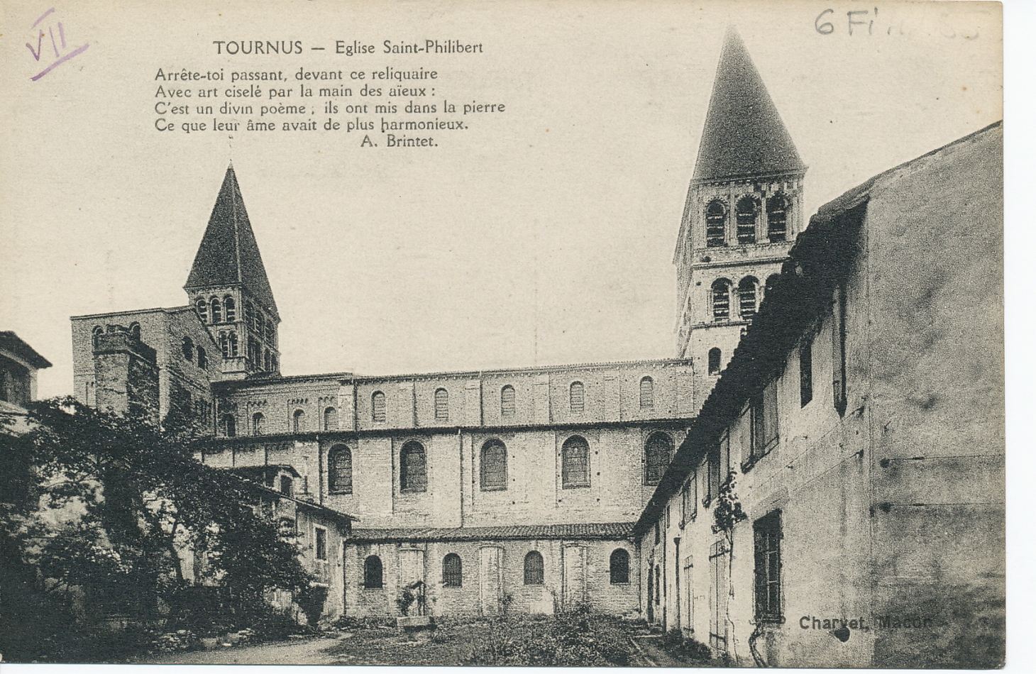 Tournus. Eglise Saint-Philibert. "Arrête-toi passant, devant ce reliquaire , Avec art ciselé par la main des aïeux : C'est un divin poème ; ils ont mis dans la pierre , Ce que leur âme avait de plus harmonieux". A. Brintet.