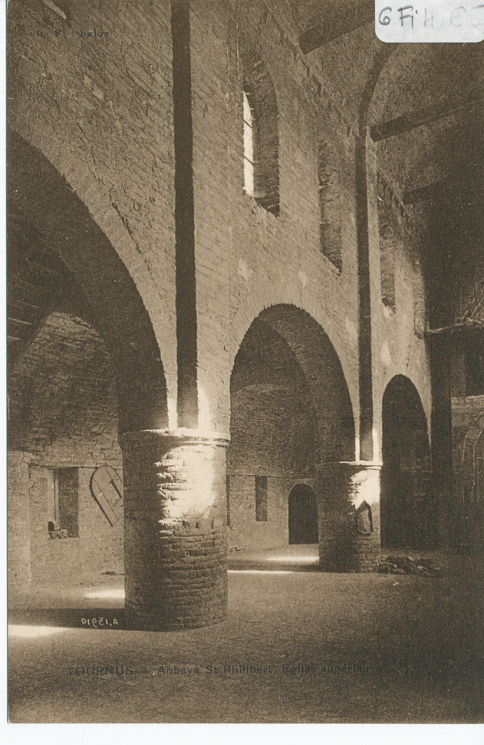 Tournus. Abbaye Saint-Philibert. Eglise supérieure.