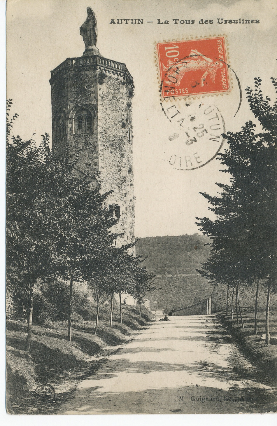 Autun. La Tour des Ursulines.