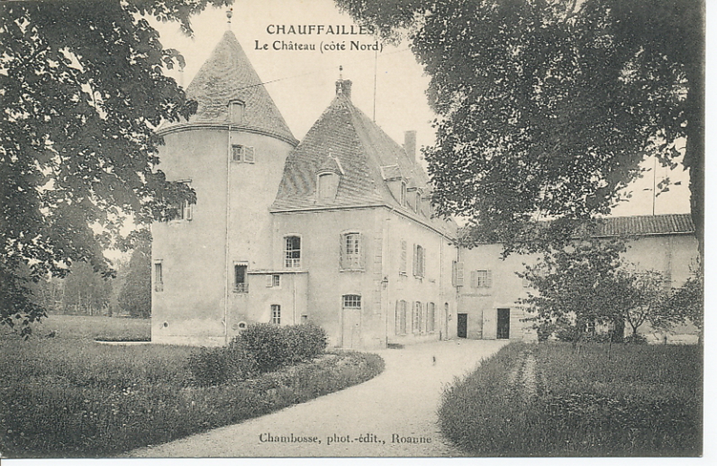 Chauffailles. Le château (côté Nord).