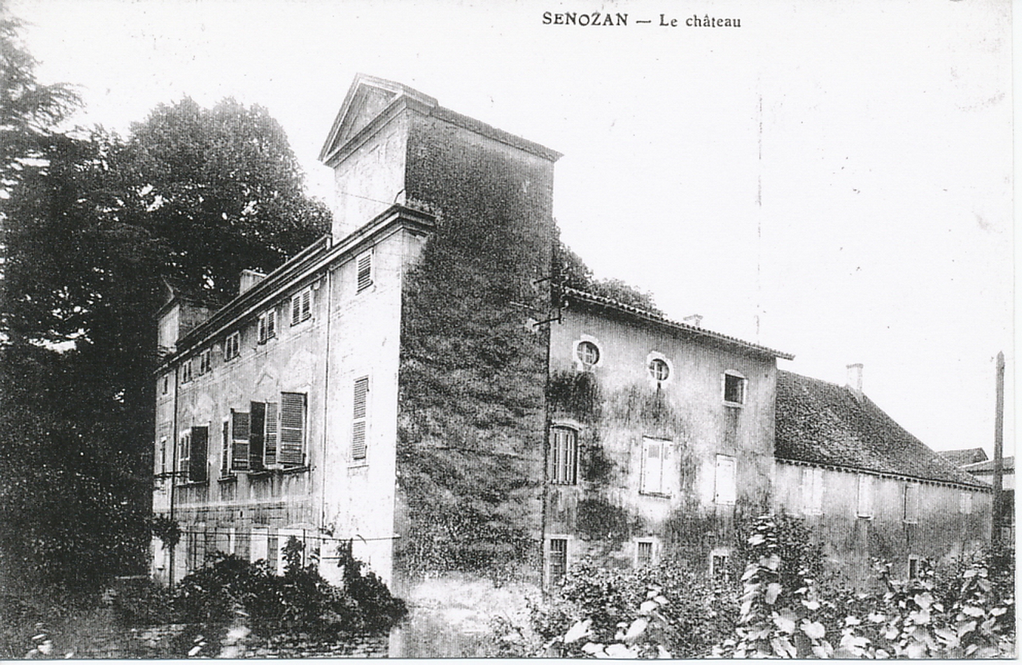Senozan. Le château.