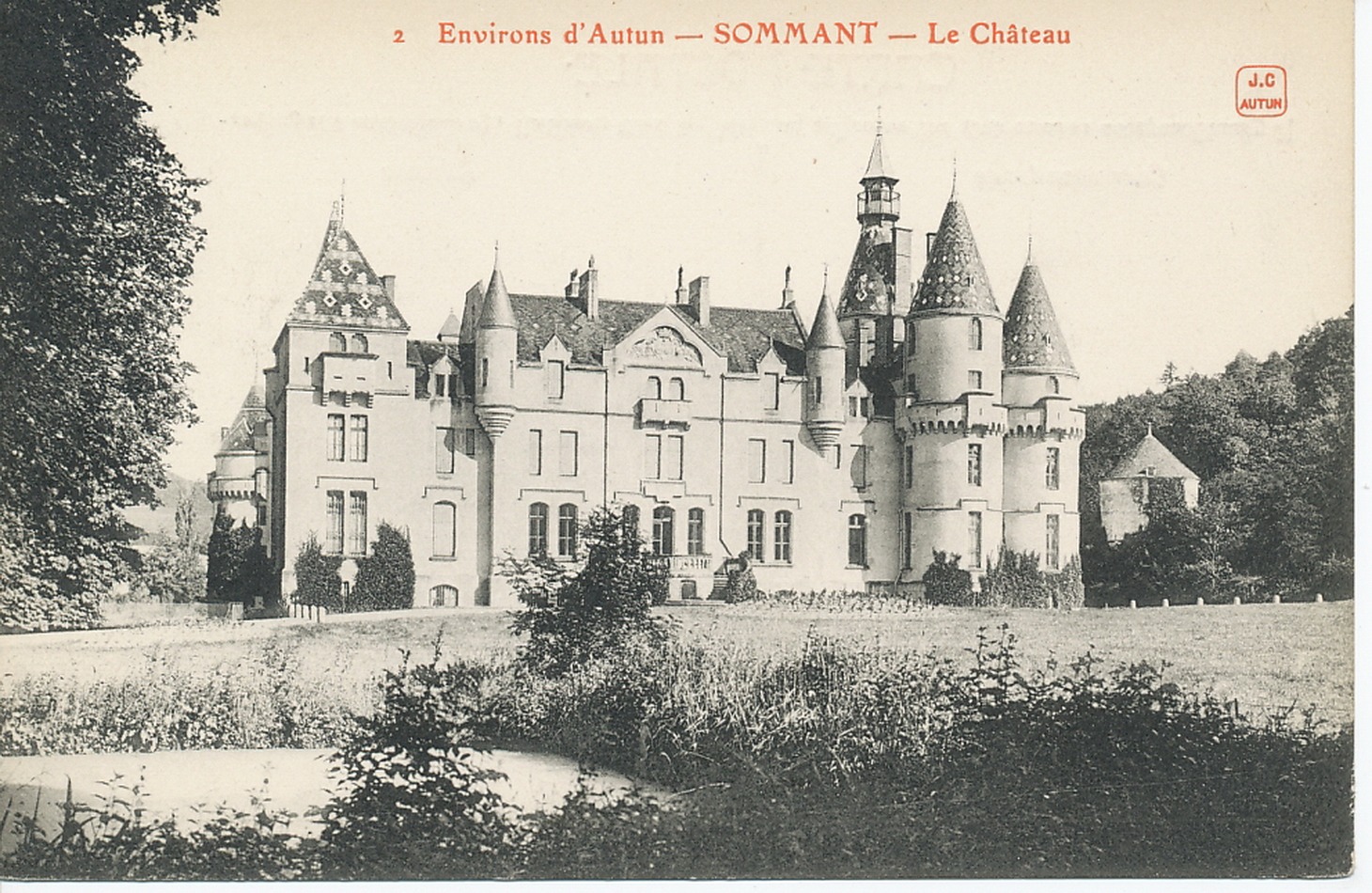 Environs d'Autun. Sommant. Le château.